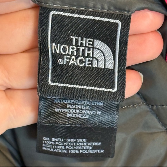 The North Face Girls Dark Gray/hot Pink Reversible Mossbud Jacket Size M 10-12 - Picture 4 of 13